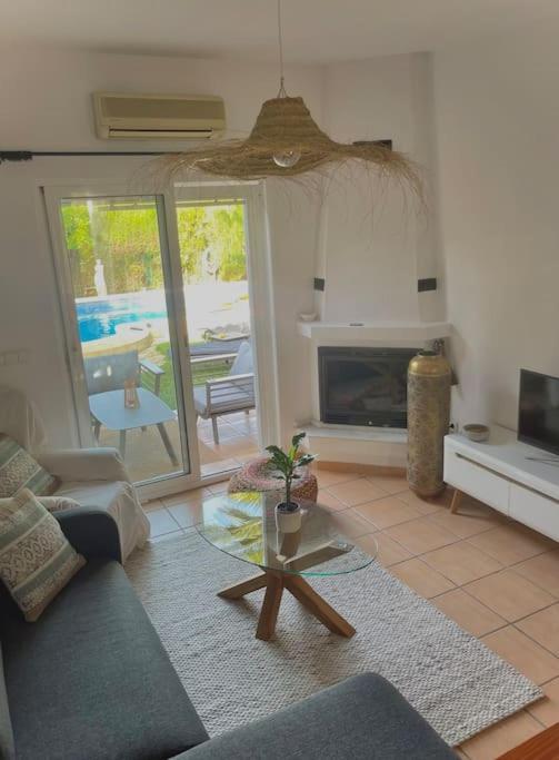 Maison Cosy Au Pied Du Golf Avec Piscine Privee Muntanya la Sella Ngoại thất bức ảnh