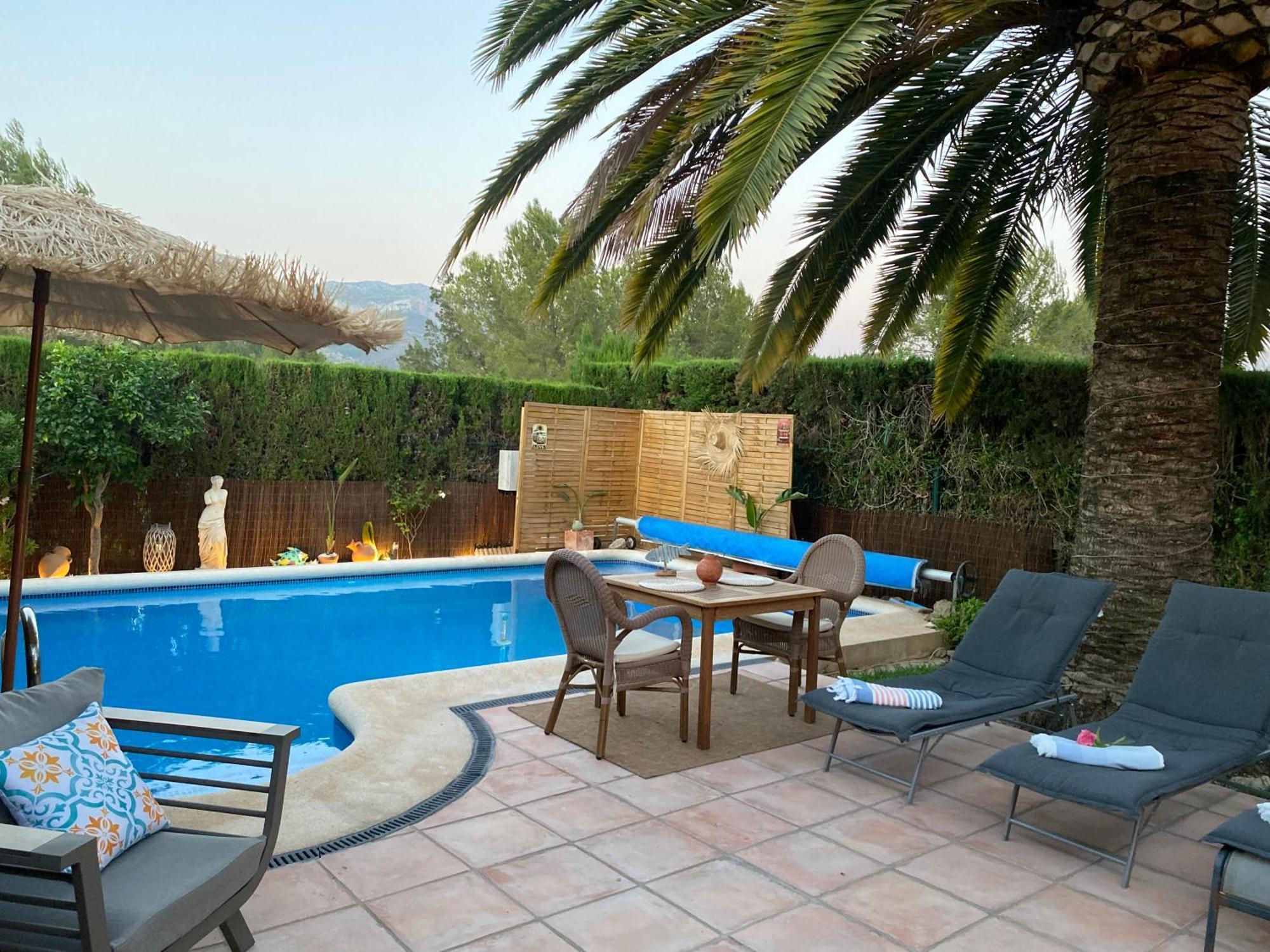 Maison Cosy Au Pied Du Golf Avec Piscine Privee Muntanya la Sella Ngoại thất bức ảnh